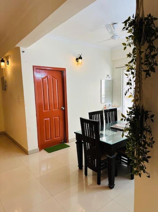 Apartamento Tranquil Varanasi Exterior foto